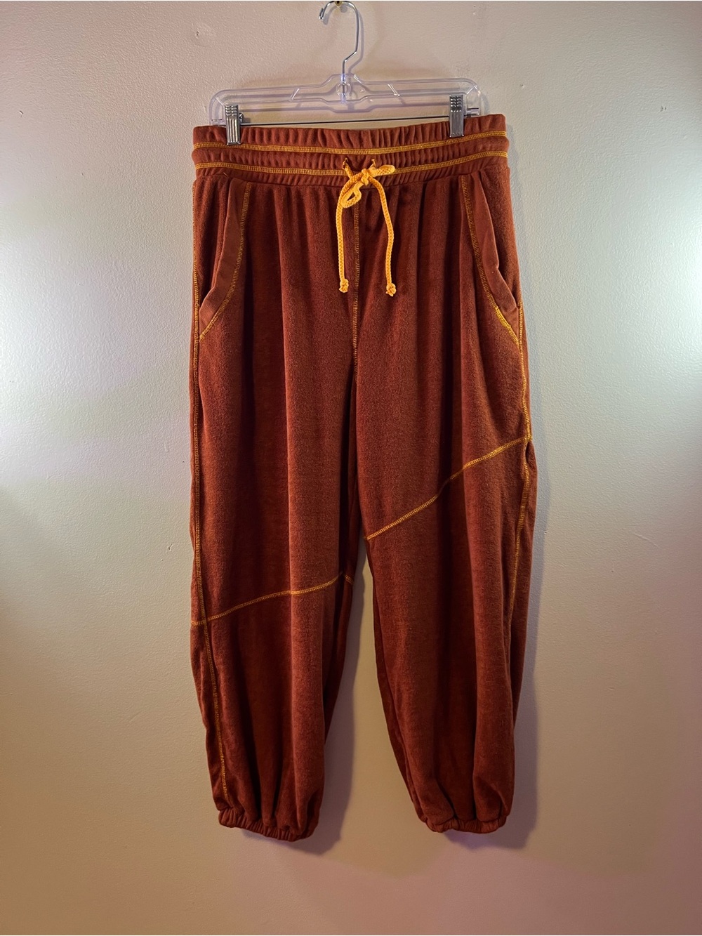 Intimately by Free People Gimme More Jogger in Arabian Spice Combo - Picture 4 of 16